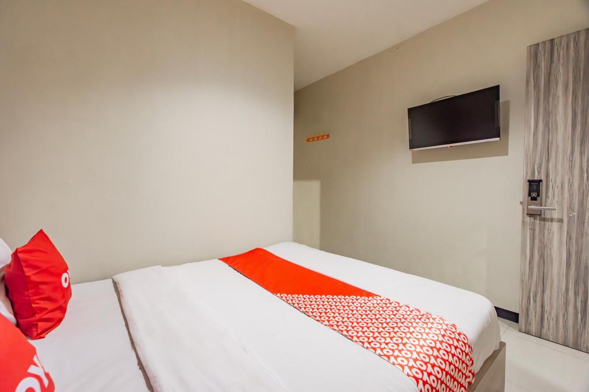 Ace Business Hotel Galaxy Surabaja Exteriér fotografie