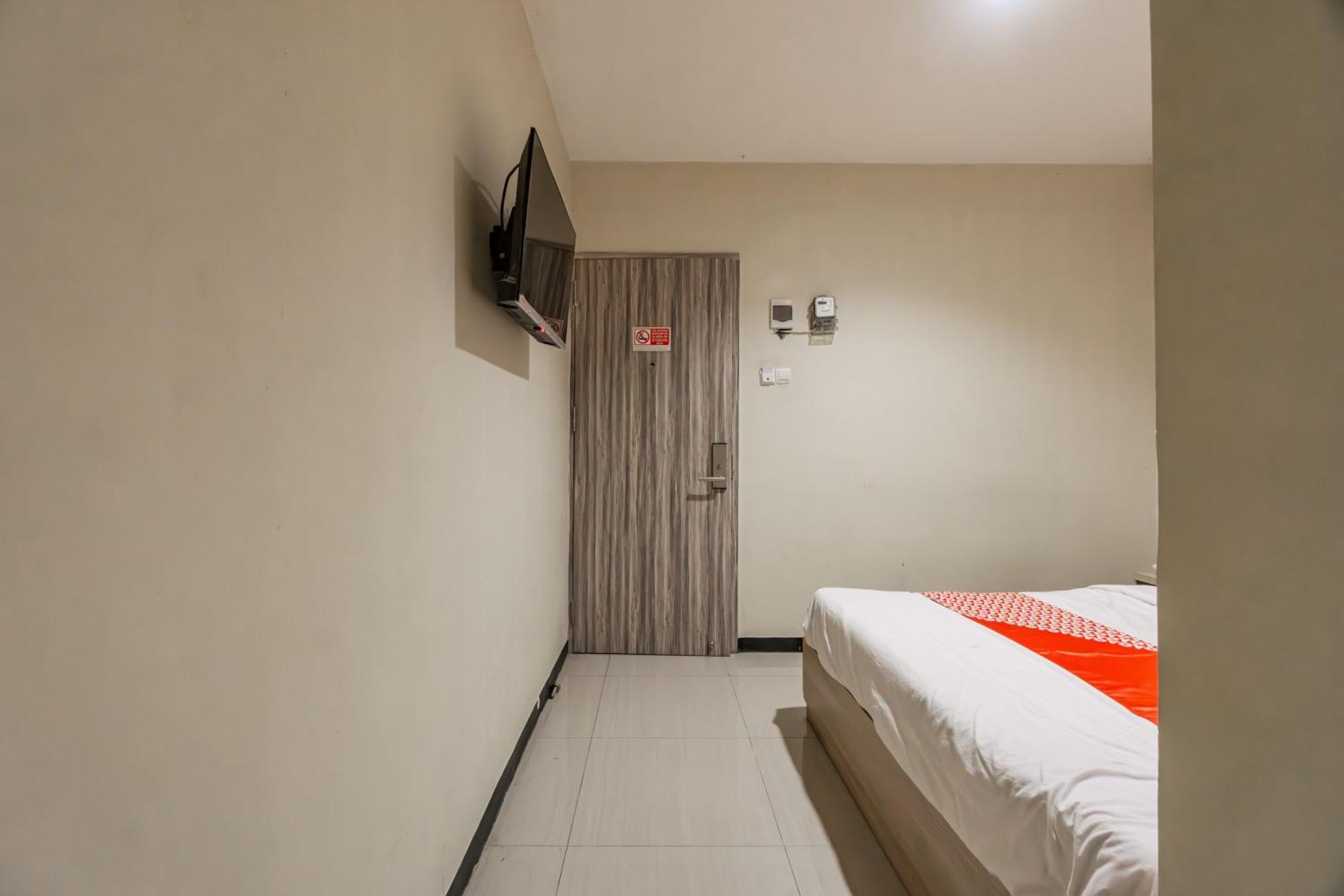 Ace Business Hotel Galaxy Surabaja Exteriér fotografie
