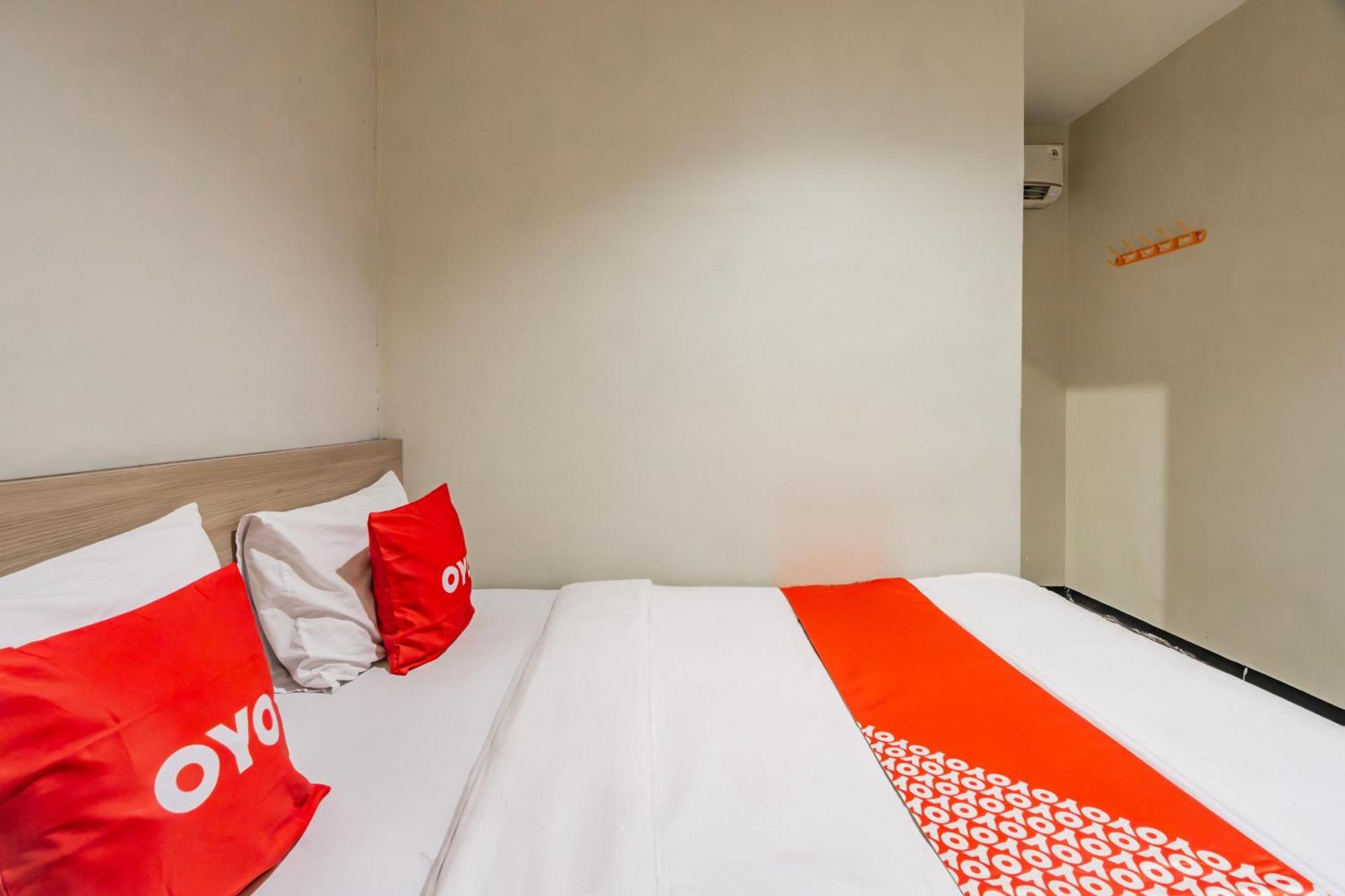 Ace Business Hotel Galaxy Surabaja Exteriér fotografie